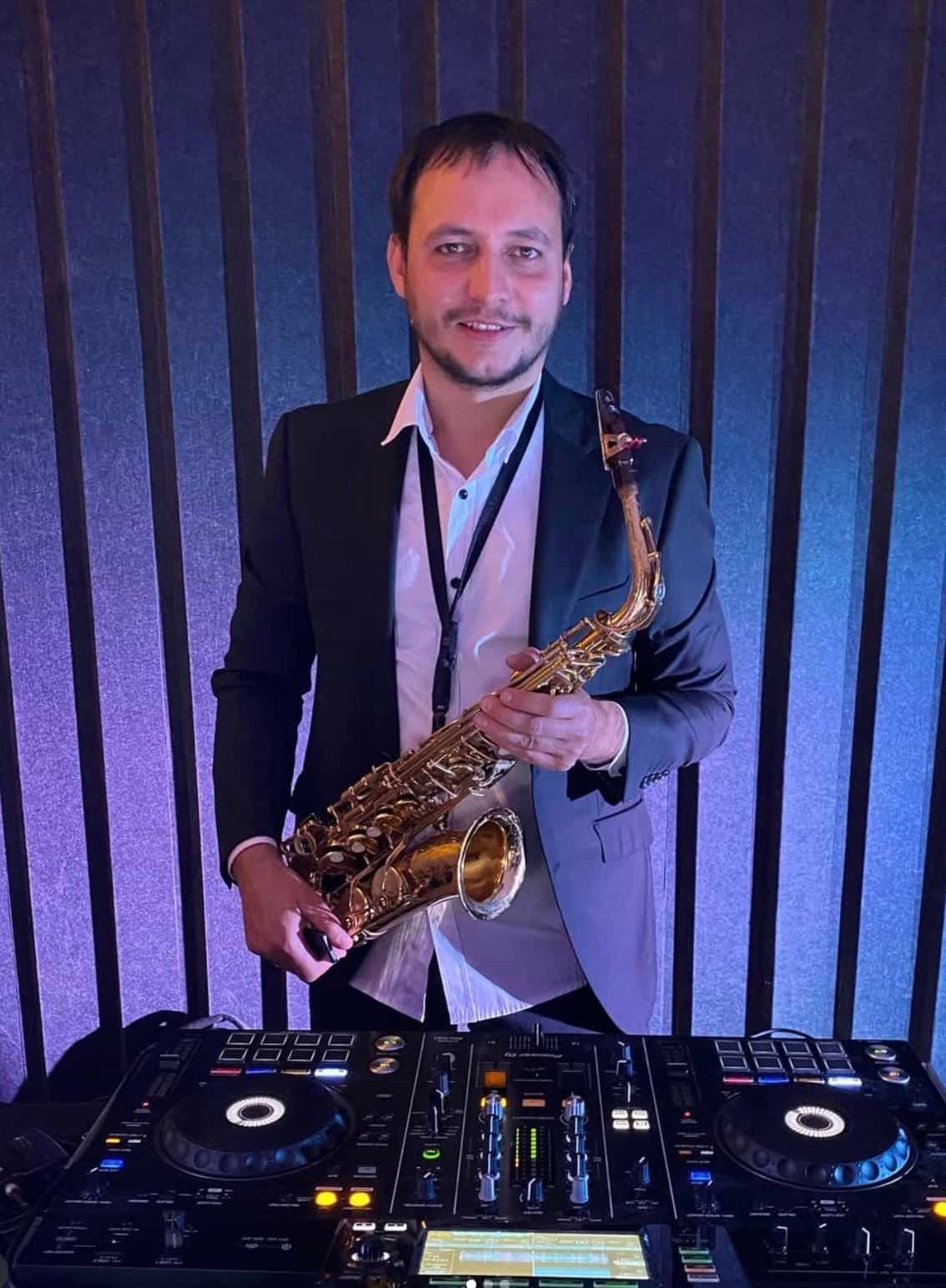 Stas Sax